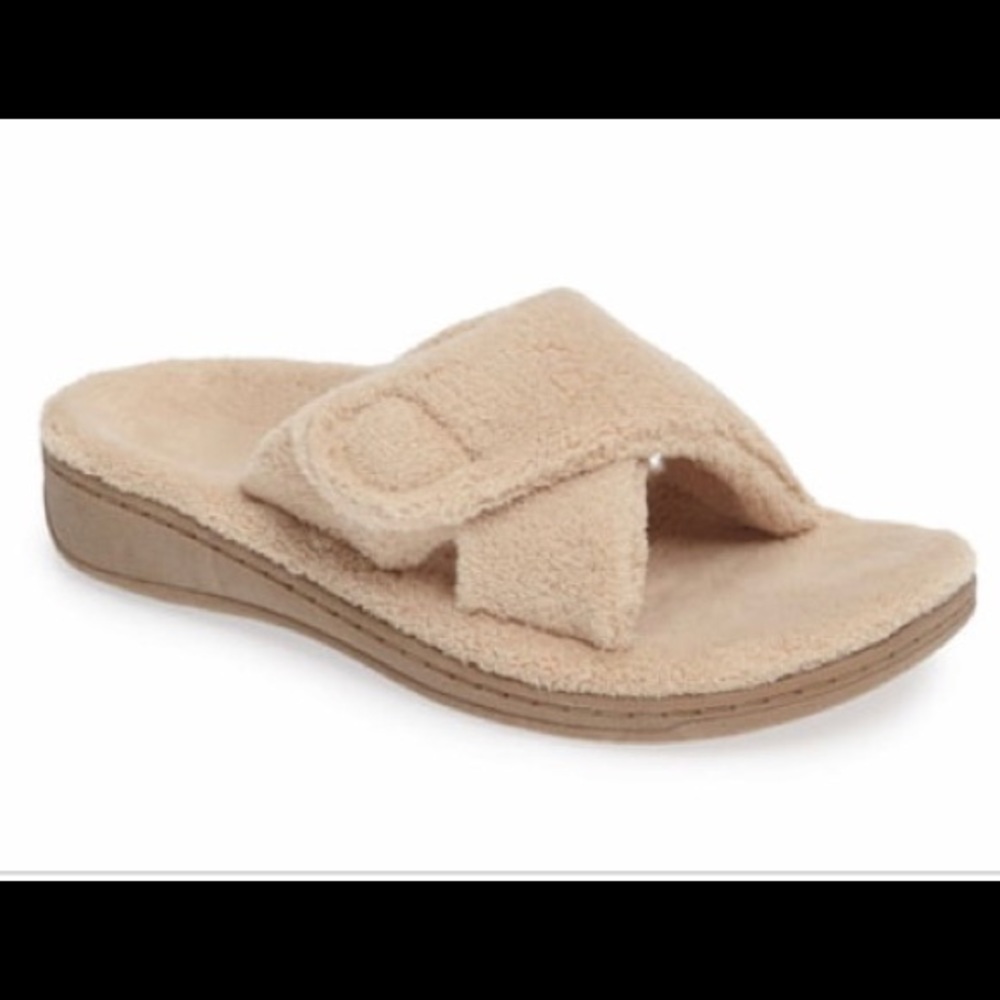 Vionic Slippers